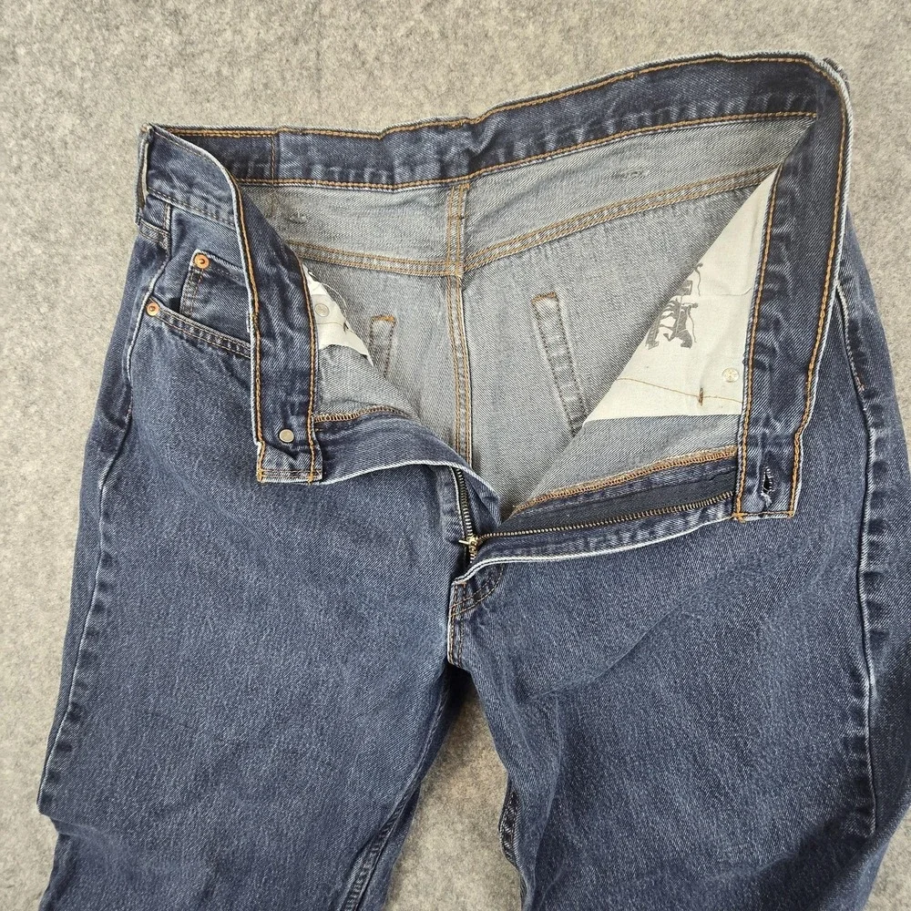 Levi's 550 Jeans Mens 38x29 Blue Relaxed Tapered Denim Zip Fly Medium Wash‎